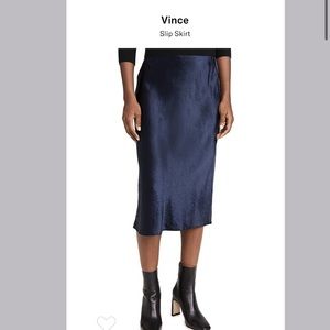 *NWT* VINCE Silk Midi Skirt in Color “Ink”